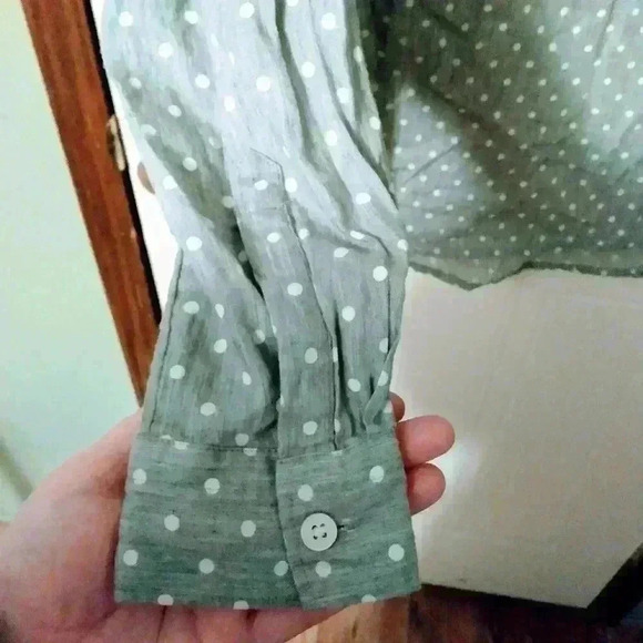 Ann Taylor loft gray blouse with white polka dots size small - Picture 3 of 4